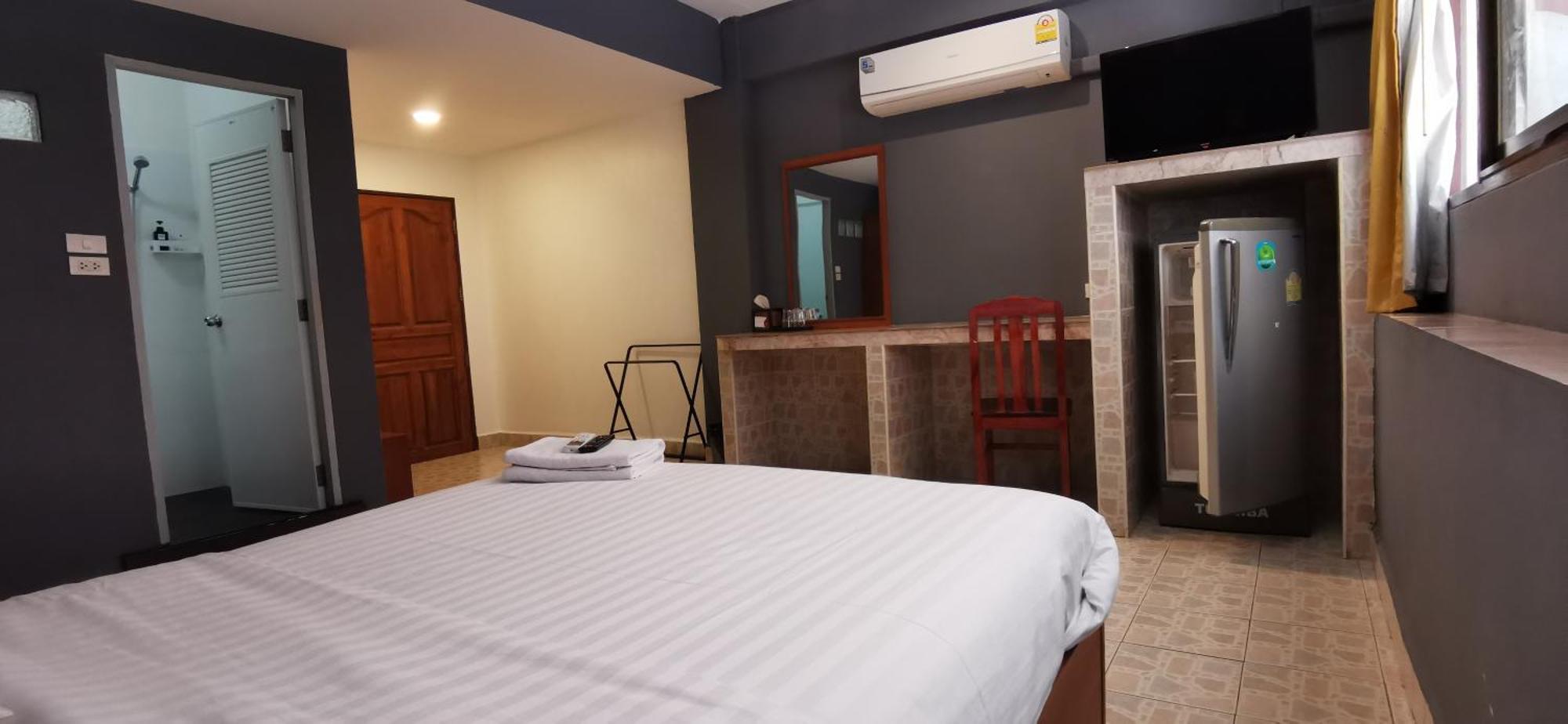 Jellyfish Hostel Джомтьен Номер фото