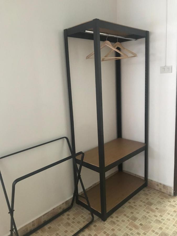 Jellyfish Hostel Джомтьен Экстерьер фото